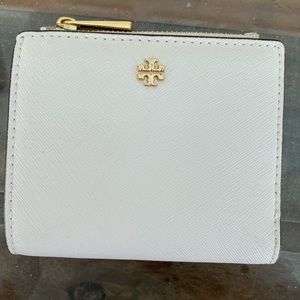 Tory Burch robinson mini wallet cream